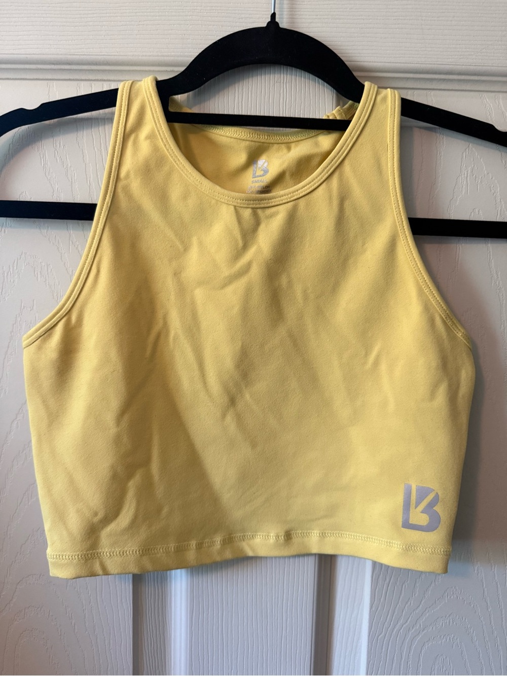 Buff Bunny Yellow Athletic Crop Tank Top Woman’s Small